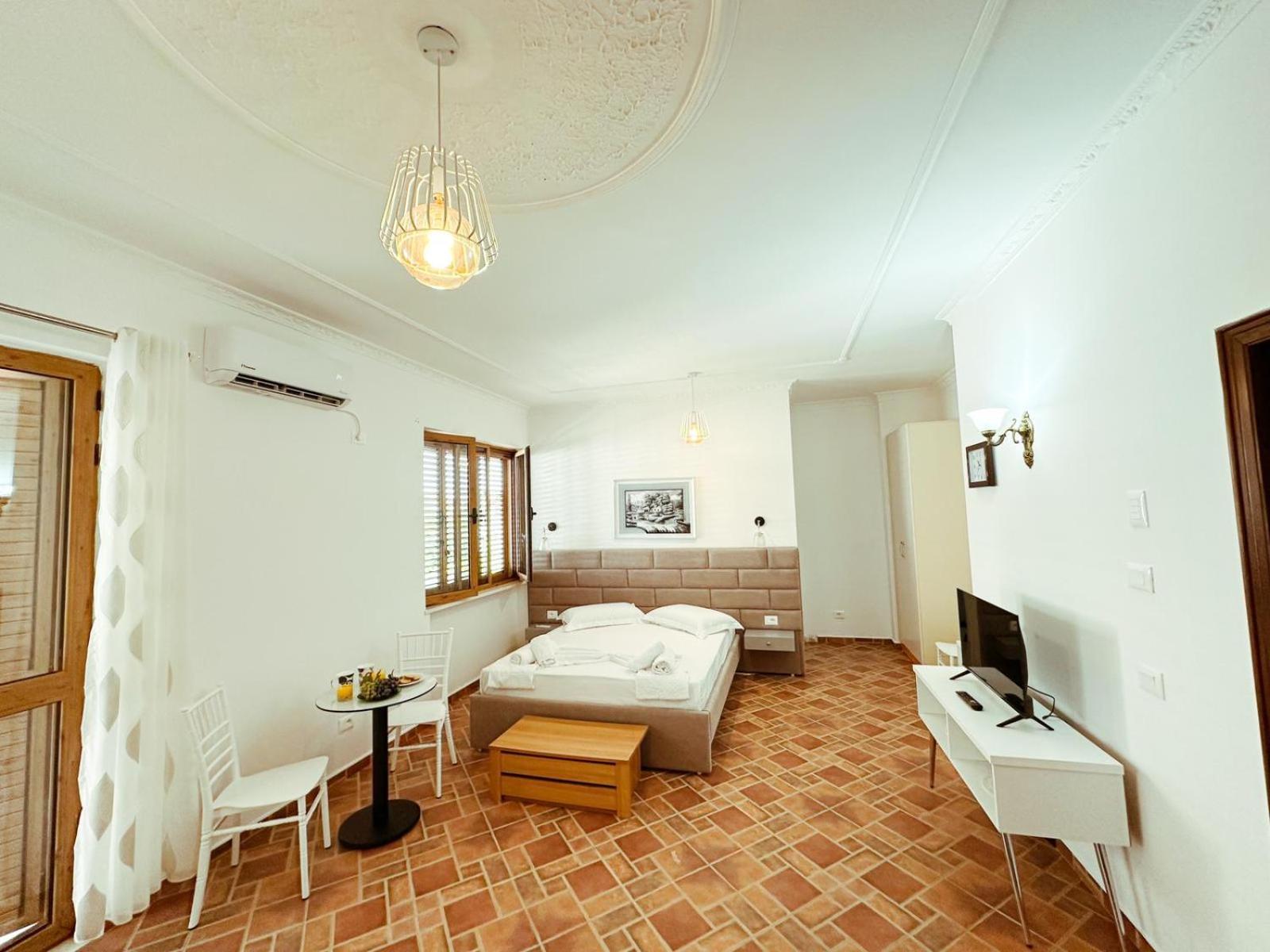 Vizion Hotel Shkodër エクステリア 写真